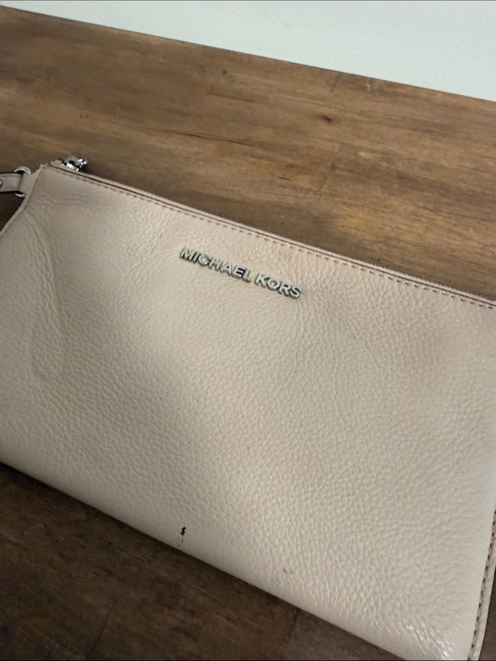 Michael Kors Cream Leather Wristlet Clutch with Removable Strap